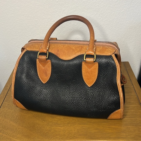 Dooney & Bourke Vintage Gladstone Khaki/British Tan - Picture 3 of 17